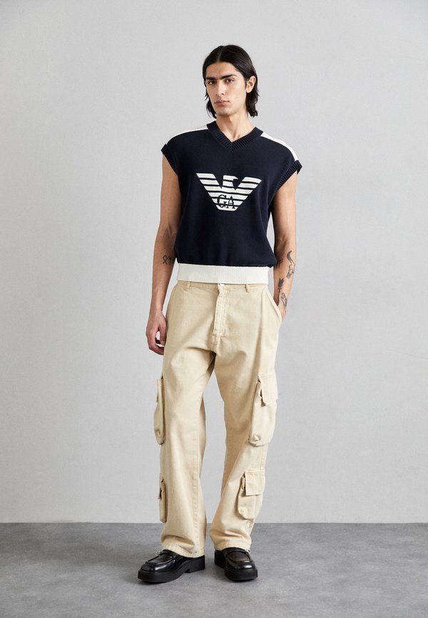EIGHTYFIVE STRAIGHT CARGO PANTS V2 Cargohose sand beige/beige