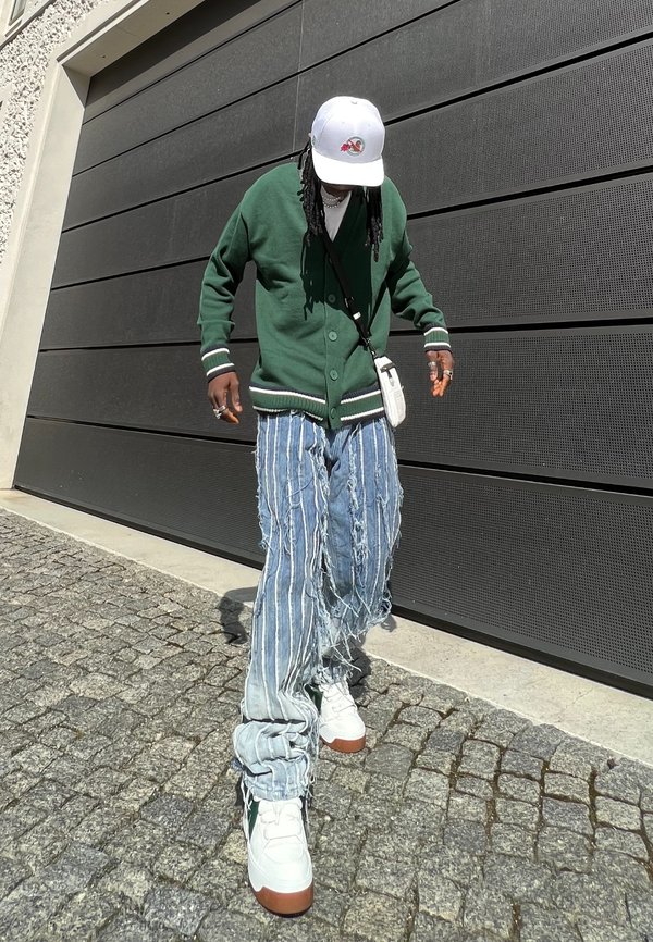 elvis_thomas5