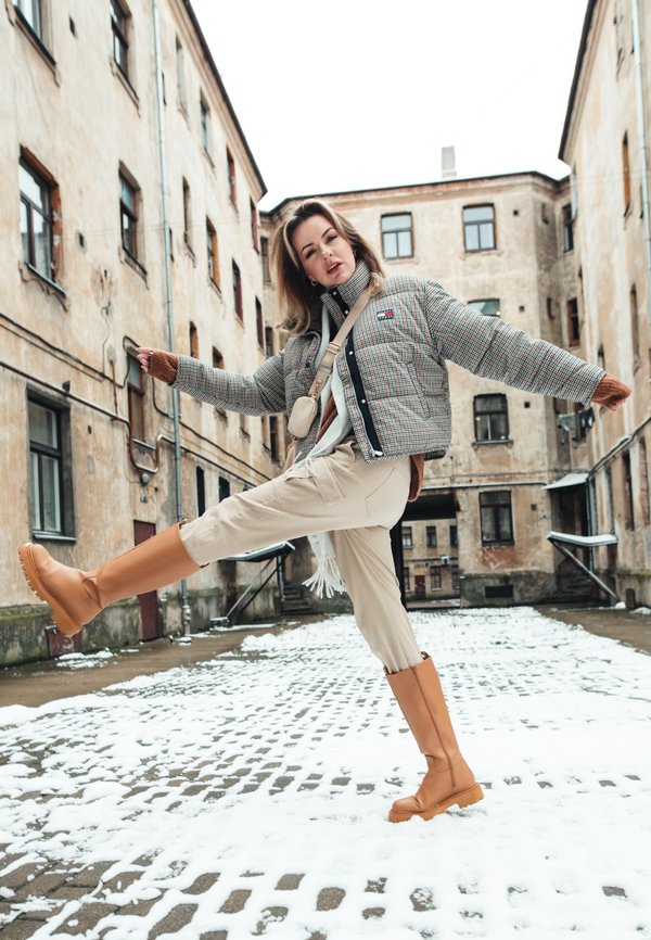 sabina.glezer