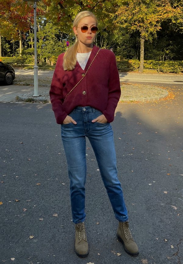 bitsandbobsbyeva