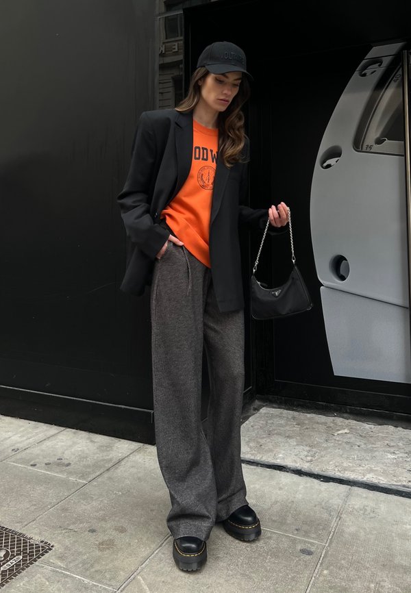 gigi_schmiitz