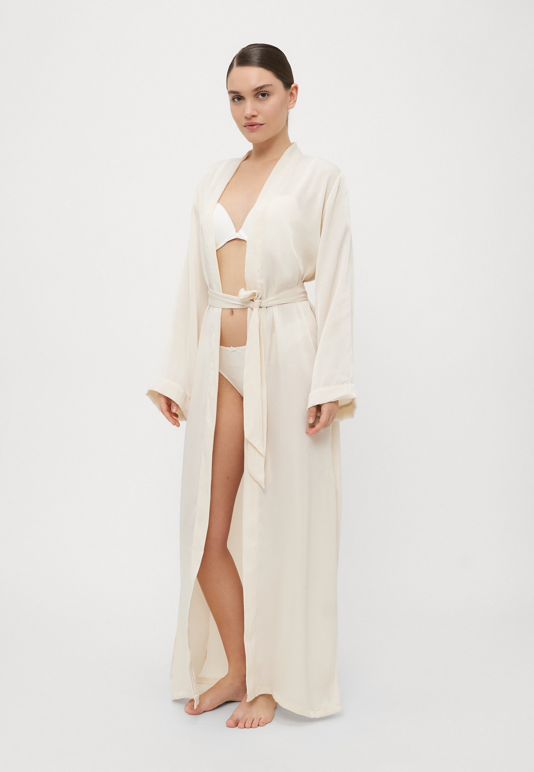 Women‘secret Satin Bademantel – Lang, Weiß, Aus Weichem Satin, Mit Elastischer Taille