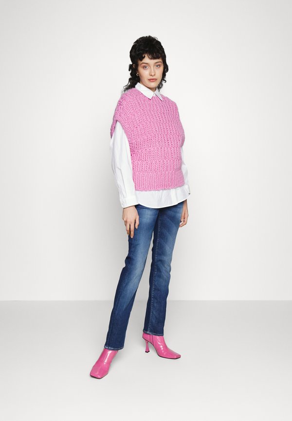 Lichte Was Spijkerbroek LTB Valerie Mandy Wash Jeans - 29W / 30L, Denim Met Licht Wasseffect Ademende Jeans Lichte Was Spijkerbroek LTB Valerie Mandy Wash Jeans - 29W / 30L, Denim Met Licht Wasseffect Ademende Jeans