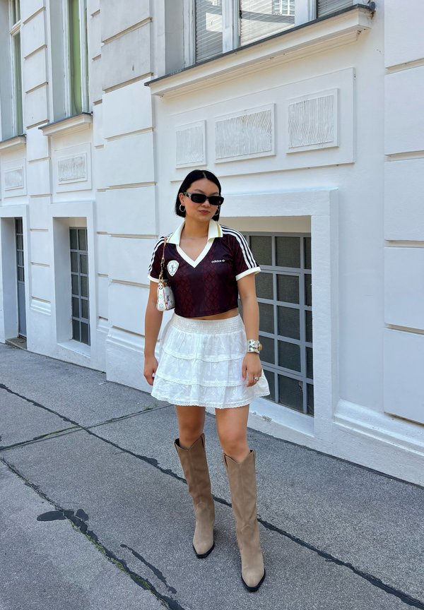 gina.sundara