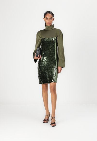 Patrizia Pepe DRESS - Robe de cocktail - gold/dor - ZALANDO Patrizia Pepe DRESS - Robe de cocktail - gold/dor - ZALANDO