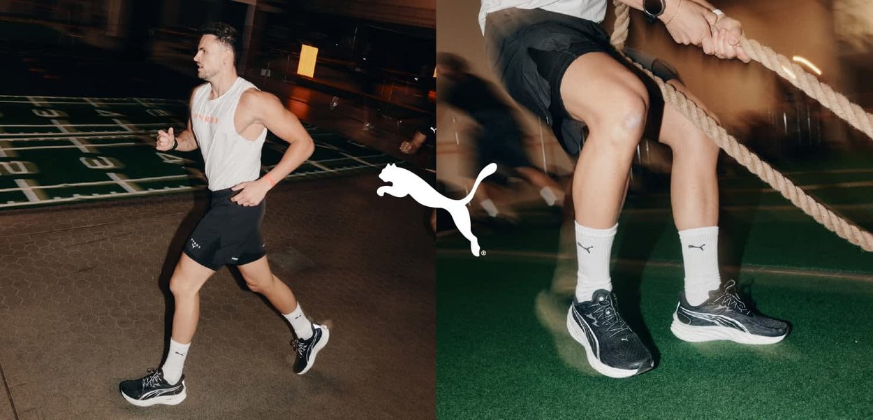 Mężczyzna biegający po bieżni oraz zbliżenie nóg ciągnących grubą linę, obaj w czarnych sneakersach Puma i białych skarpetkach Puma w nocy.