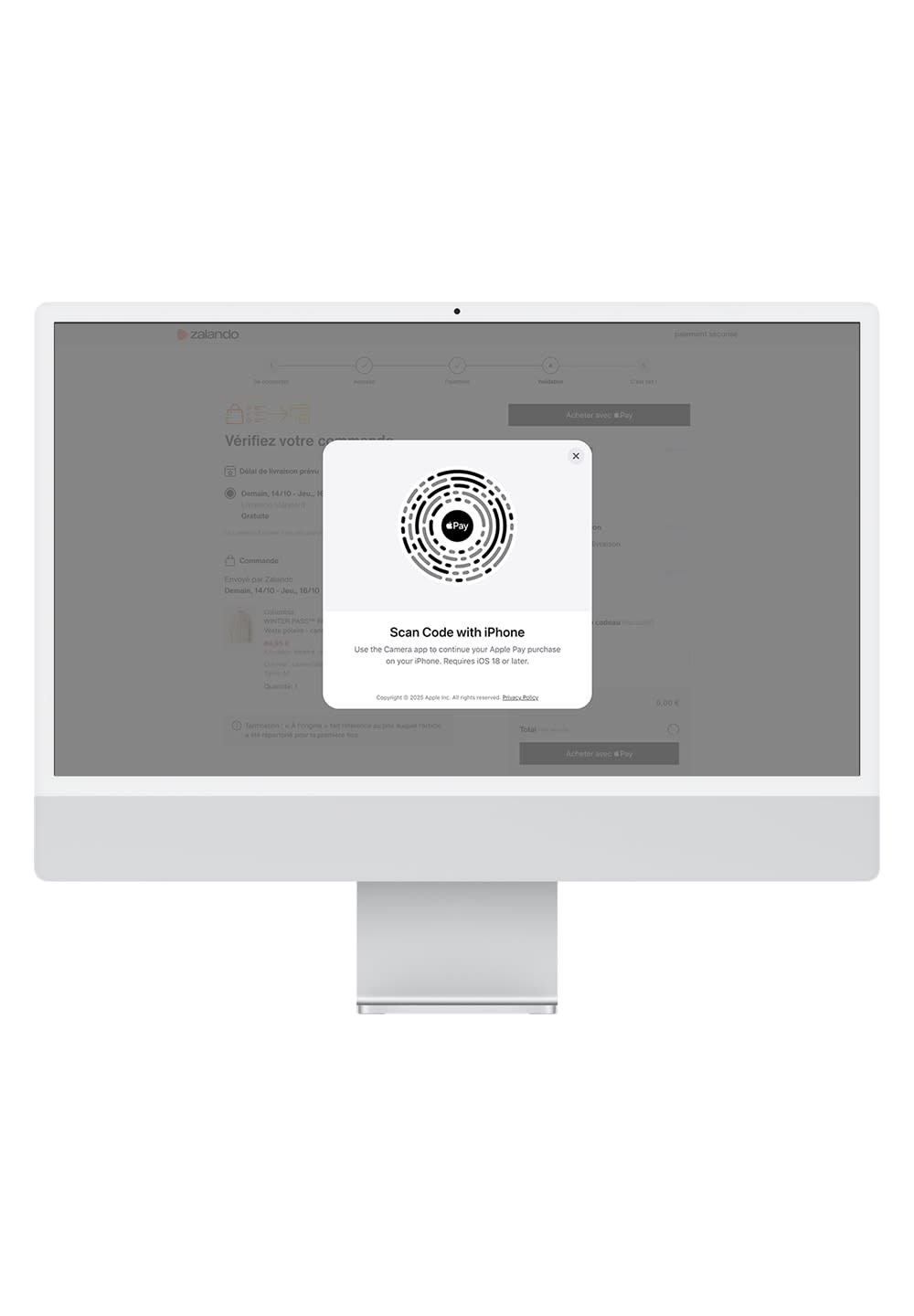 Écran d'ordinateur affichant une page de paiement. Au centre, il y a une icône de code QR avec des lignes circulaires, étiquetée "Apple Pay", avec des instructions en dessous.