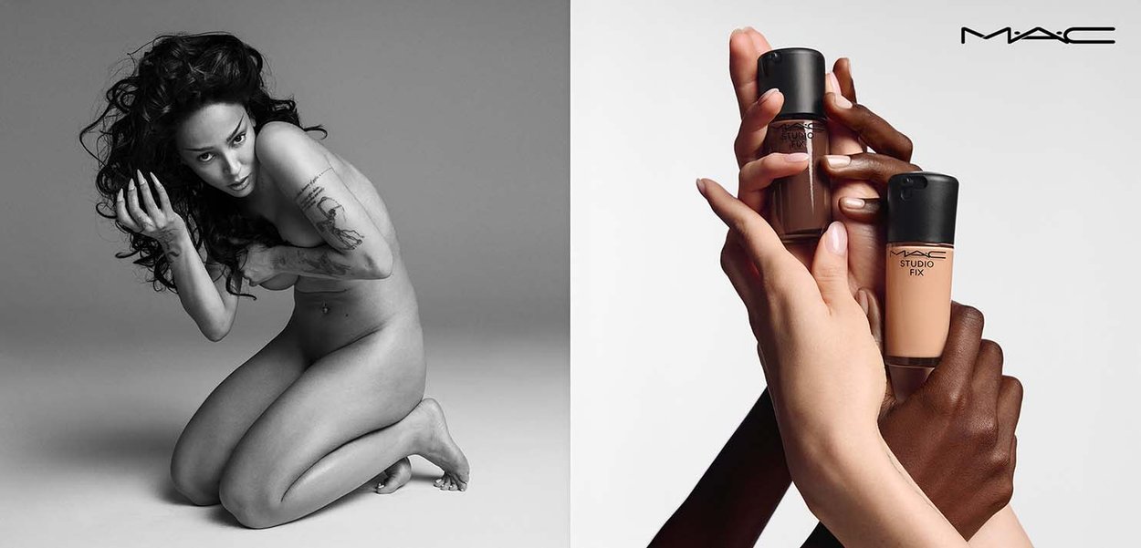 Bouteilles de fond de teint MAC Studio Fix dans plusieurs teintes tenues par des mains diverses. Les bouteilles ont des bouchons noirs et un design cylindrique élégant.