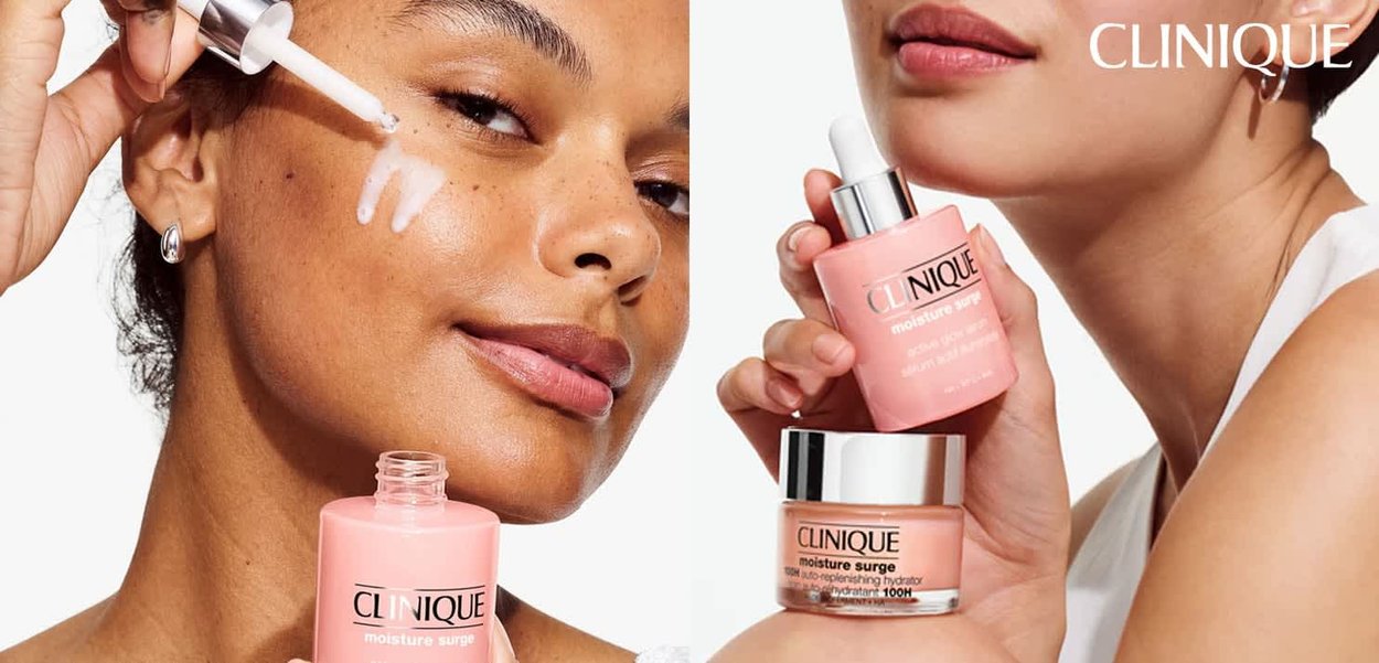 To produkter fra CLINIQUE: en rosa gel i en klar flaske med pipette, og en krem i et rosa glass med lokk i sølv, holdt av to personer.