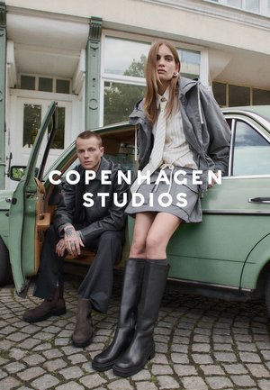 Boots met extra’s.