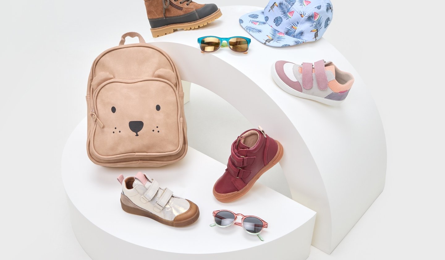 CHAUSSURES & ACCESSOIRES ENFANT à bas prix chez ZALANDO PRIVÉ