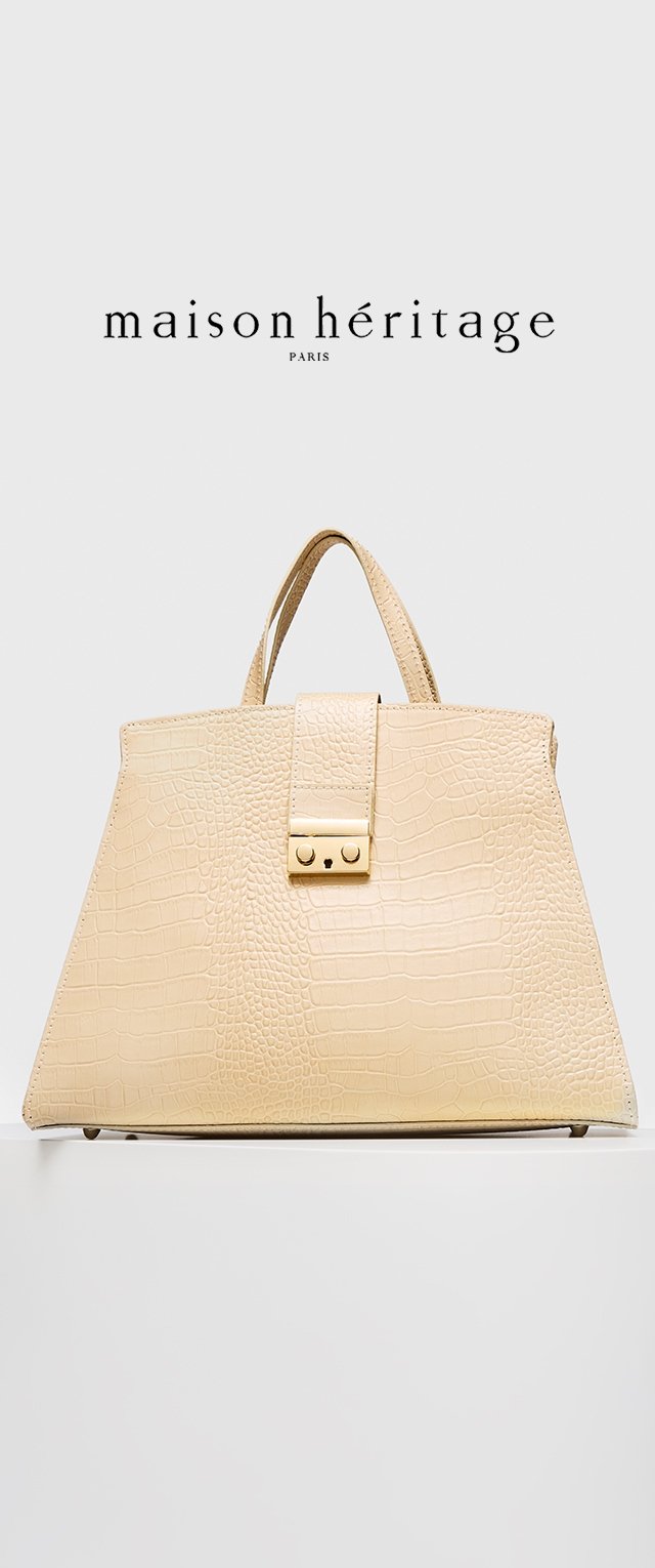 Cremfarbene Handtasche aus Krokodilleder-Prägung mit einem oberen Griff und einem goldfarbenen Verschluss. Strukturierte Form mit glatter Textur und minimalem Beschlag.