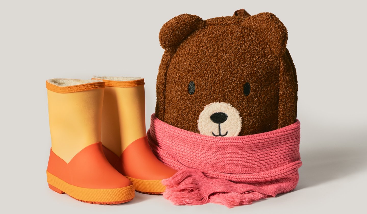 CHAUSSURES & ACCESSOIRES ENFANT en soldes chez ZALANDO PRIVÉ