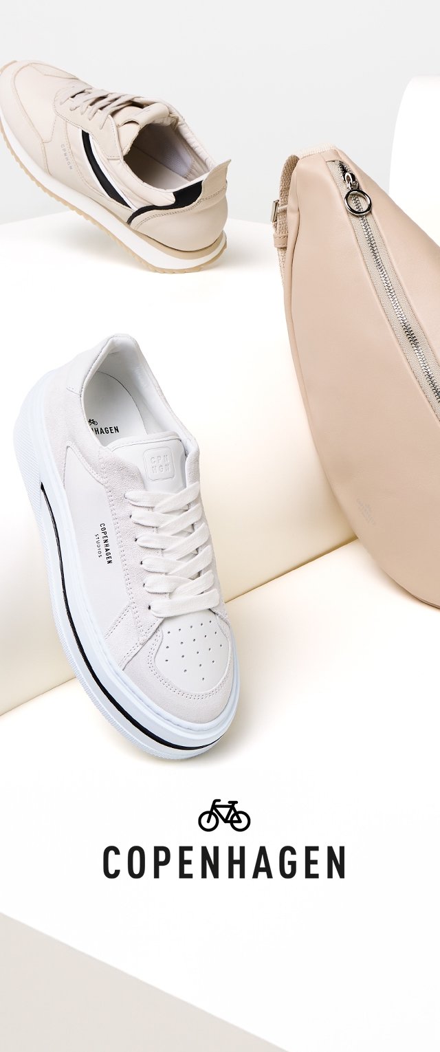 Baskets blanches avec un bout perforé, des accents noirs et une semelle texturée, accompagnées d'un sac beige arrondi avec une fermeture éclair. Logo "COPENHAGUE" en dessous.