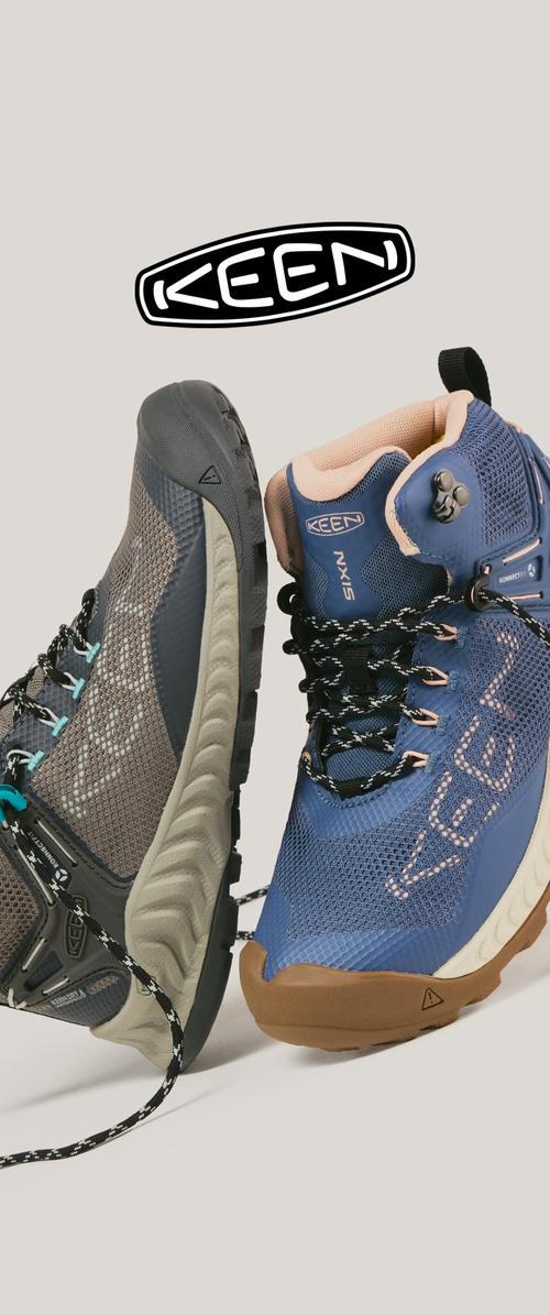 Herren-Wanderschuhe mit einem grauen Mesh-Obermaterial und schwarzen Akzenten auf einer Seite; auf der anderen Seite blaues synthetisches Material mit beige-farbener Sohle. KEEN-Logo sichtbar.