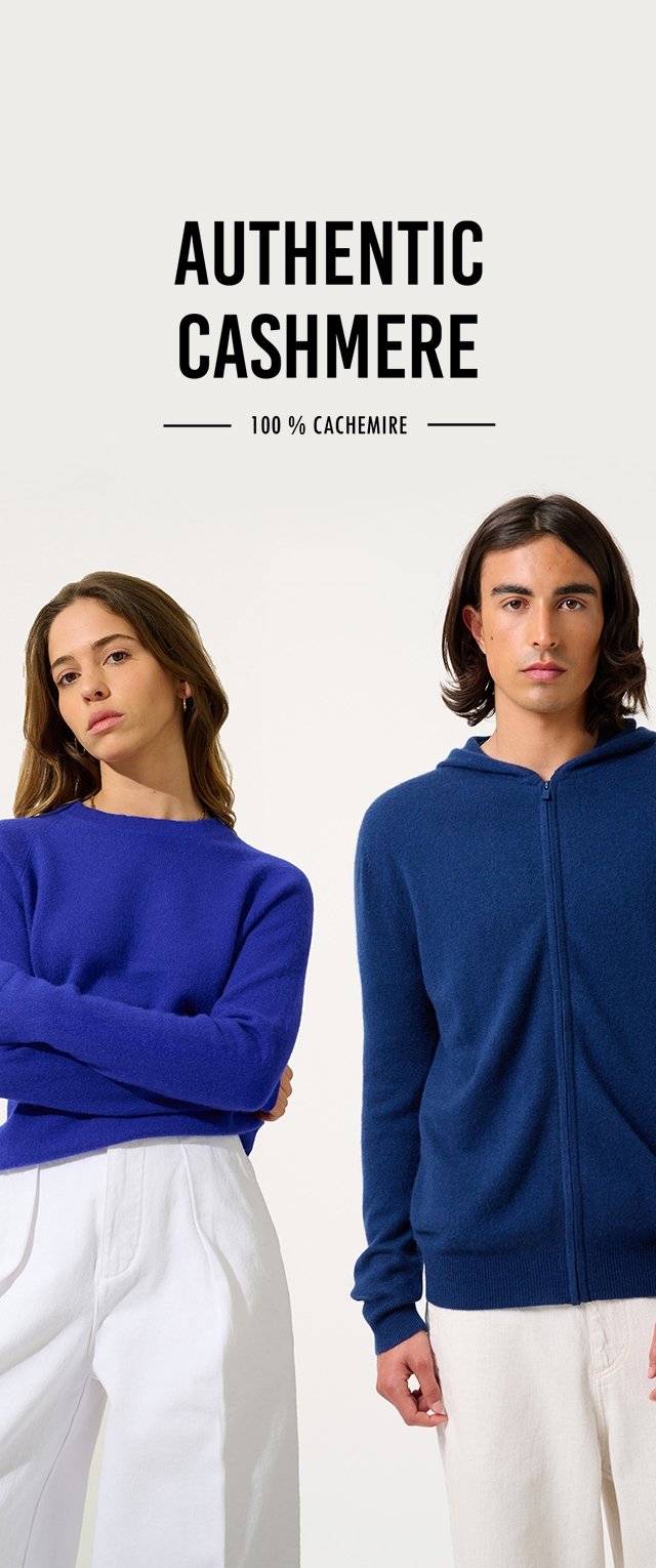 Des pulls en cachemire d'un bleu vibrant. L'un a un col rond; l'autre dispose d'une capuche zippée. Les deux présentent une finition douce et texturée.