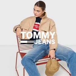 Tommy Jeans - Dámské oděvy