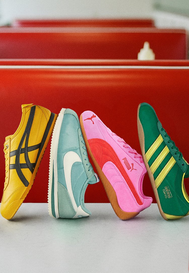 Low profile sneaker